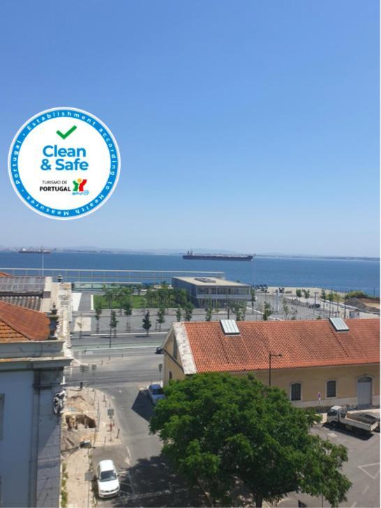 Alfama Services Apartmán *